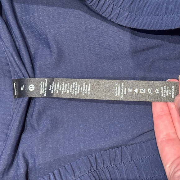 Lululemon Athletica Men’s Blue Exercise Shorts NWT - Picture 3 of 5